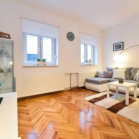 Block Apartment Upper Town Zagreb Exterior photo