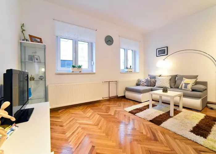 Block Apartment Upper Town